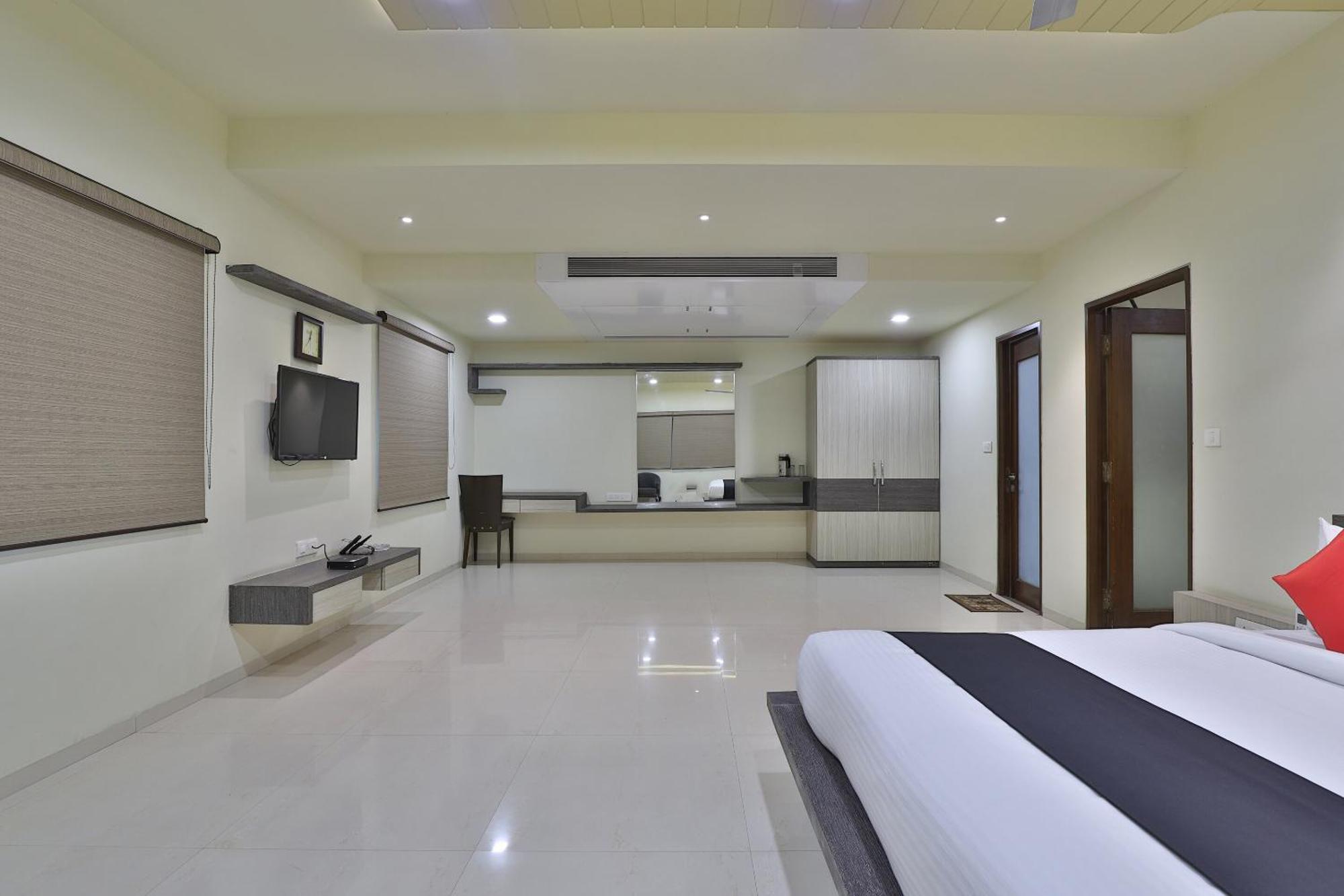 Atithi Resort Bharuch Экстерьер фото