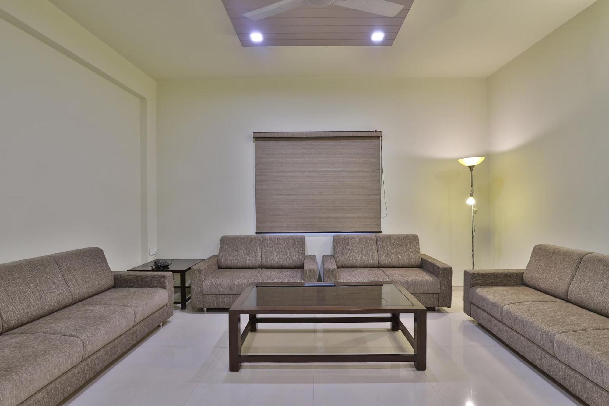 Atithi Resort Bharuch Экстерьер фото